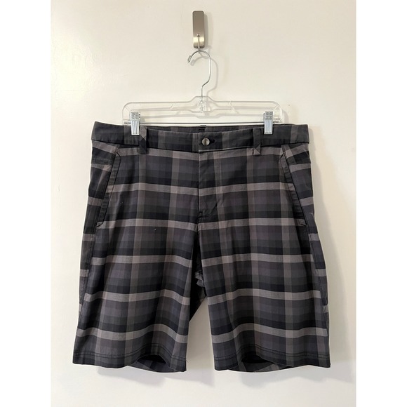 Lululemon Men's Gray Plaid Golf Shorts, Casual Athletic Shorts - Picture 1 of 6